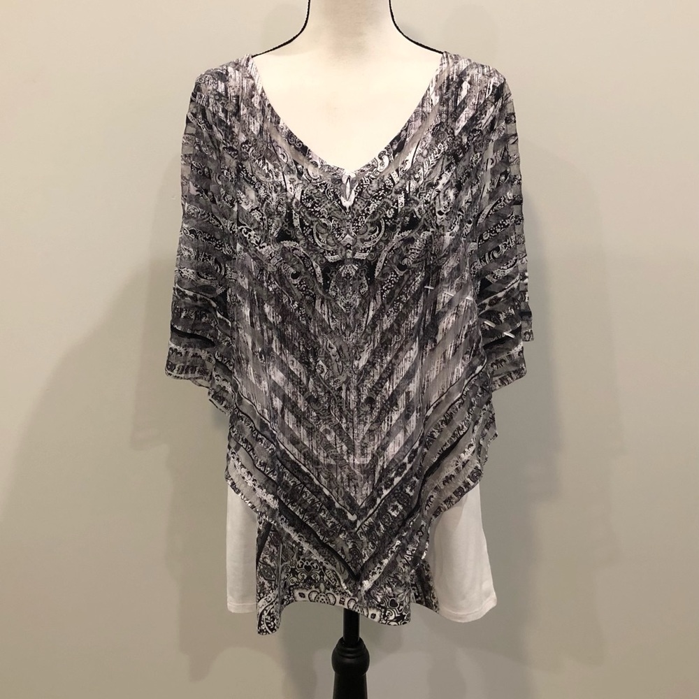 World Unity 2 Piece Top